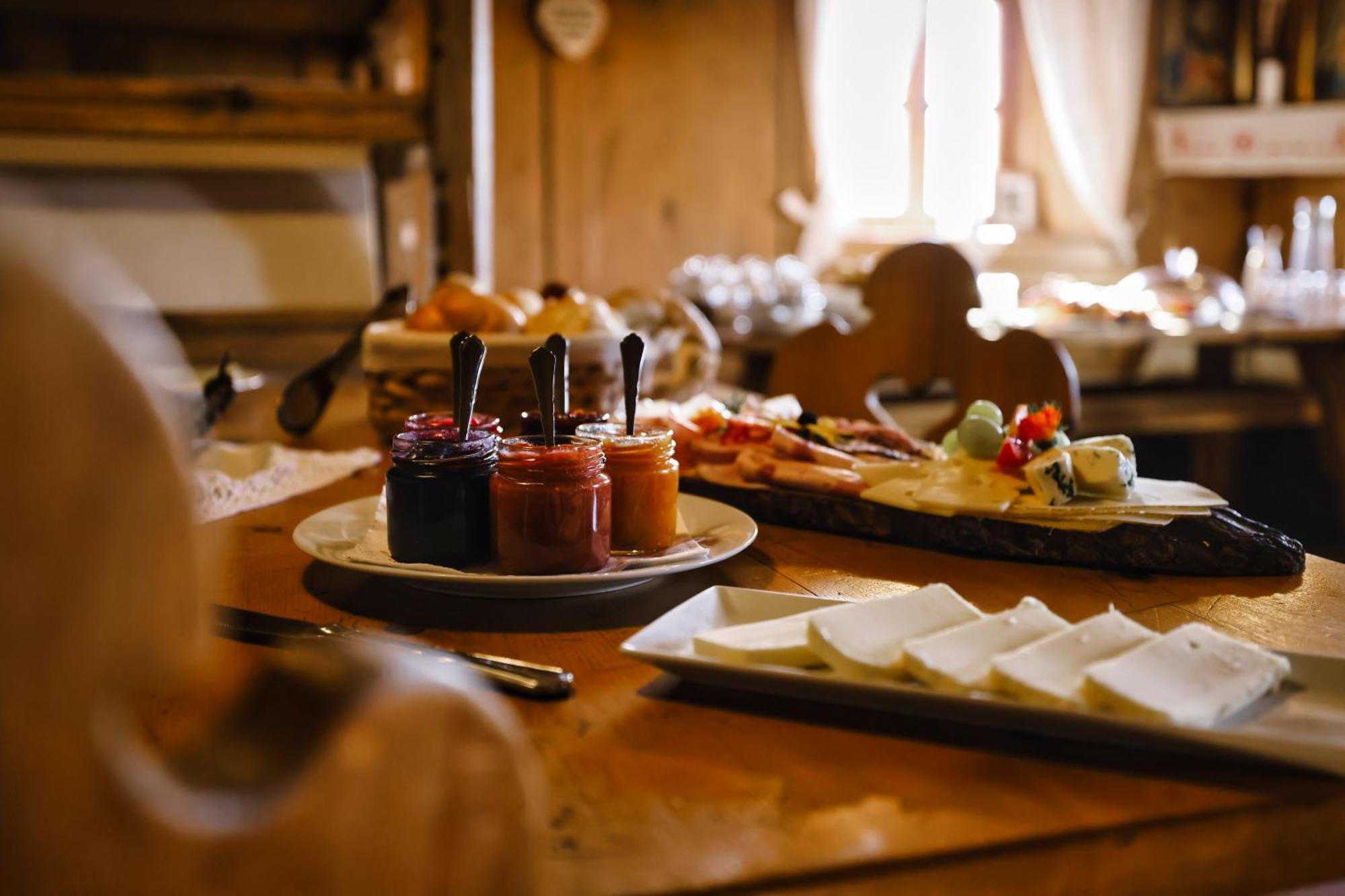 Appartement Wargerhof - Urlaub Auf Dem Bauernhof à Meltina Extérieur photo